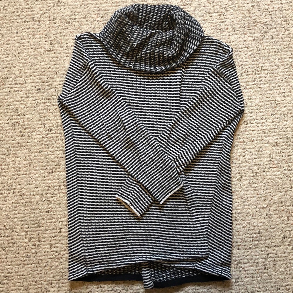 Cabi Sweater